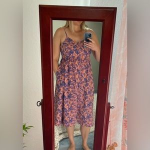 ❤️ Open Back Dress